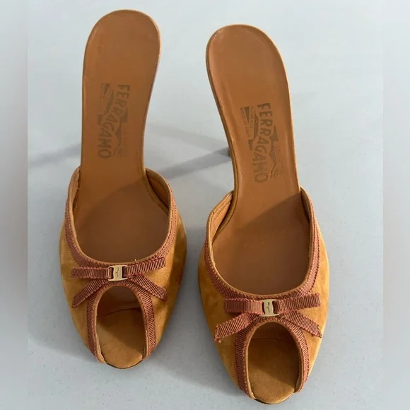 Salvatore Ferragamo Brown Suede Bow Kitten Heel Backless Sandals - Picture 5 of 12